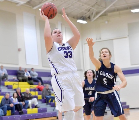 Women's Basketball Falls to Western New England in CCC Play, 78-40