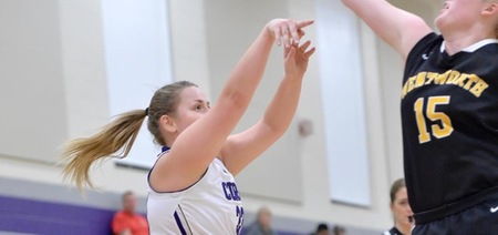 Women's Basketball Tripped Up By Framingham State, 70-37